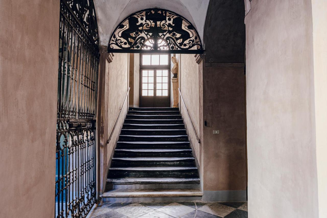 Hotel La Foresteria di Palazzo Picedi Benettini Sarzana Esterno foto