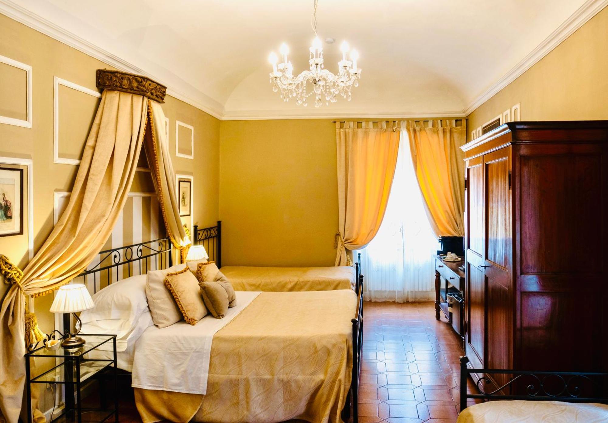 Hotel La Foresteria di Palazzo Picedi Benettini Sarzana Esterno foto